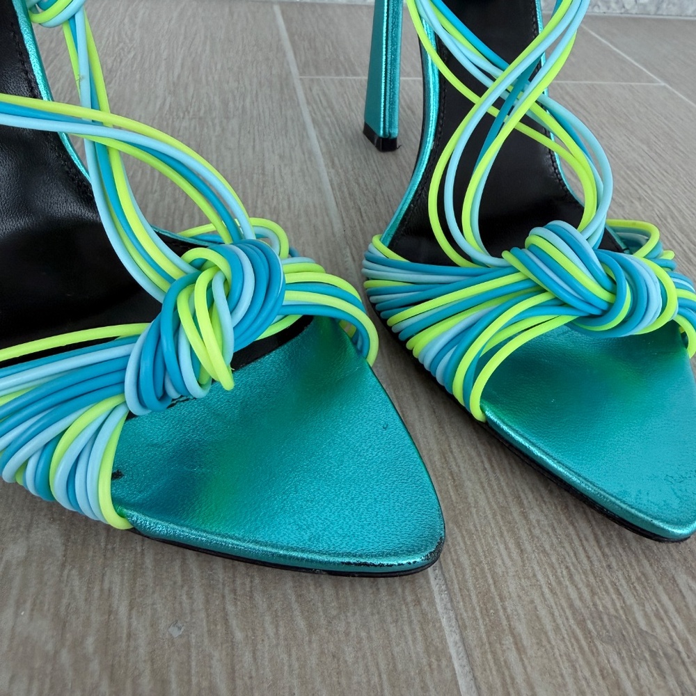 Saint Laurent Strappy Sandal - Picture 4 of 6